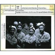Africains en France.  Mulhouse. Voyage ASATOM. Stagiaires en visite aux Mines de potasse d'Alsace.