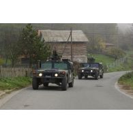 Arrivée des Hummer de la patrouille Luxembourgeoise à Jonanica.