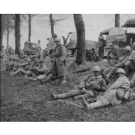 L'offensive allemande en Picardie : relève de troupes du front.