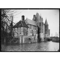 Esternay (Marne). Le château. [légende d'origine]