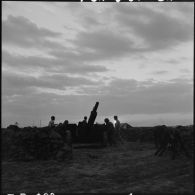 Camp militaire de la 1re DMT (Division de marche du Tonkin).