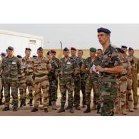 Discours du général de brigade Grégoire de Saint-Quentin, chef de l'opération Serval, à ses hommes au PCIAT (poste de commandement interarmées de théâtre) de Bamako (Mali).