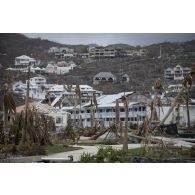 Ruines du port de plaisance de Anse Marcel sur l'île de Saint-Martin, aux Antilles.