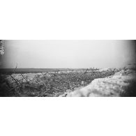 Panorama pris des anciennes tranchées de 1ère ligne au nord de Les Hurlus sur le saillant. [légende d’origine]
