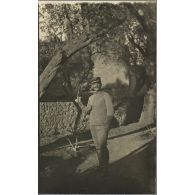 Carrières du capitaine Lionel Dumas au 1er régiment de tirailleurs de la Légion étrangère, en poste au Maroc pendant la première guerre mondiale, et du général Alexandre Dumas, officier colonial en mission en Indochine et au Dahomey à la fin du XIXe siècle.