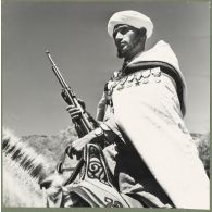 Un cavalier Moghazni. [légende d'origine]