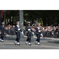 Défilé de l'équipage de la FDA (frégate de défense aérienne) Forbin sur les Champs-Elysées, lors du défilé du 14 juillet 2018 à Paris.