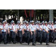 Défilé des sapeurs-pompiers du 11re BSPF sur les Champs-Elysées lors du 14 juillet 2018 à Paris.