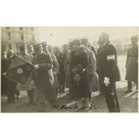 Cérémonie du 11 novembre 1929 en présence du général de Castelnau.<br>
