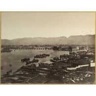 [Une ville chinoise, 1887-1891].