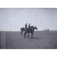[Grandes manoeuvres anglaises à Salisbury Plain, 1899].