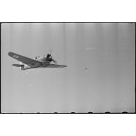 Chasseur Curtiss H-75 Hawk (ou P-36) de l'école de l'Air de Marrakech lors d'un vol d'instruction.