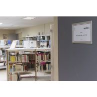 Entrée du pôle Art et Histoire militaire de la bibliothèque de l'école spéciale militaire (ESM) de Saint-Cyr Coëtquidan.