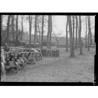 Mérard (Oise). Le parc à munitions d'artillerie de tranchée. [légende d'origine]