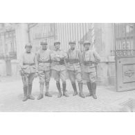 [France, années 1930. Portrait de groupe de sapeurs du 3e bataillon du 18e régiment du génie].