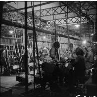 Plan général d'un atelier de fabrication de cartouches dans une usine d'armement de Valence.