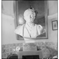 Un buste du maréchal de France Thomas Bugeaud exposé au musée Franchet d'Espèrey à Alger.