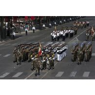 Défilé à pied des unités représentant les forces de souveraineté pour le théâtre des Antilles lors de la cérémonie du 14 juillet 2011.