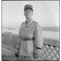 Portrait du général de brigade Falvy, gouverneur général du Niger.