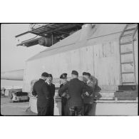 Officiers de la Kriegsmarine sur le pont du Scharnhorst.