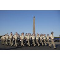 Sur la place de la Concorde, l'école militaire interarmes (EMIA) répète le défilé à pied du 14 juillet.