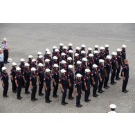 Les sapeurs-pompiers de France sont prêts au défilé à pied depuis la place de la Concorde lors de la cérémonie du 14 juillet.