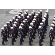 Défilé à pied du bataillon des sapeurs-pompiers de France lors de la cérémonie du 14 juillet 2020 sur la place de la Concorde.