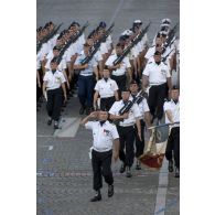 Défilé à pied de l'EFSOAA (école de formation des sous officiers de l'armée de l'Air) lors de la cérémonie du 14 juillet 2011..