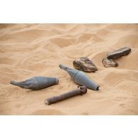 Découverte de têtes de roquettes pour RPG-7 sur une zone minée au Niger.