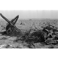 Débris d'un avion britannique Spitfire abattu.