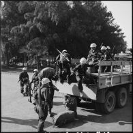 L'arrivée du détachement colombien de l'ONU à l'usine électrique de Port-Fouad.