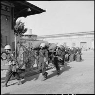 L'arrivée du détachement colombien de l'ONU à l'usine électrique de Port-Fouad.