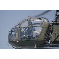 Déplacement du ministre de la Défense en hélicoptère.[Description en cours]
