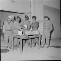 Quatre mines découvertes dans le sud par le 4e escadron du 2e régiment de chasseurs d'Afrique (RCA).