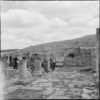 Les autorités visitent les ruines de Khemissa.