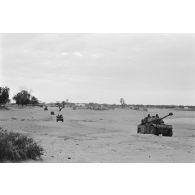 Patrouille de 2 pelotons AML du 1er régiment étranger de cavalerie (REC) et la 9e compagnie de l'armée nationale tchadienne (ANT) sur la piste nord d'Ati.