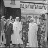 Réunion du comité de salut public d'Alger au palais d'été.