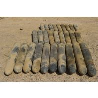 Obus découverts dans une cache de munitions à Tessalit, au Mali.