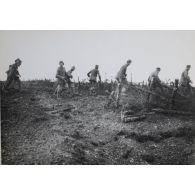 N[umér]o 1034. Offensive du 16 avril 1917 sur le fort de Brimont [...] [légende d'origine]