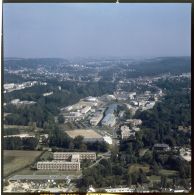 Bures-sur-Yvette (91). Au centre, vue générale des laboratoires de recherchers de la faculté des Sciences.