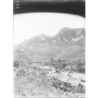 [Village, Tonkin, 1905-1908.]