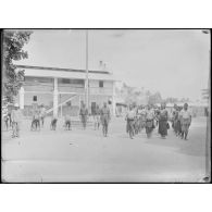Le port de Douala, décembre 1916.