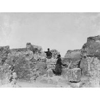 956. Boughrara, 12/04/1903. Ruines romaines de Gigthis. Les bains. [légende d'origine]