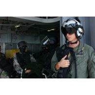 Commandos marine français sur le bâtiment USS Wasp lors de l'exercice Panamax.