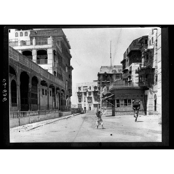 Djeddah (Arabie). Rue de la mission française. [légende d'origine]