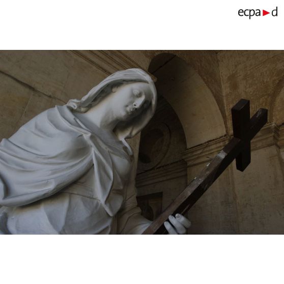 Statue aux Invalides.