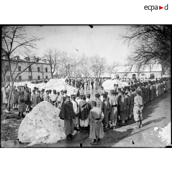 Camps de prisonniers allemands, instruction militaire et services de santé en Algérie (février 1916).