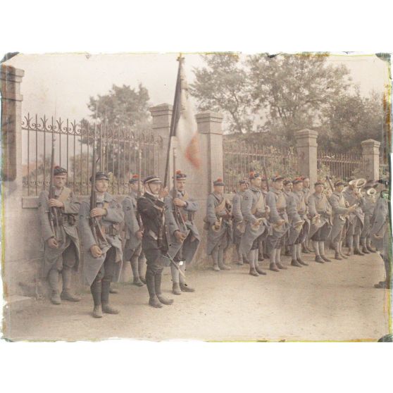 Saint-Folquin. Drapeau des fusiliers marins. [légende d'origine]