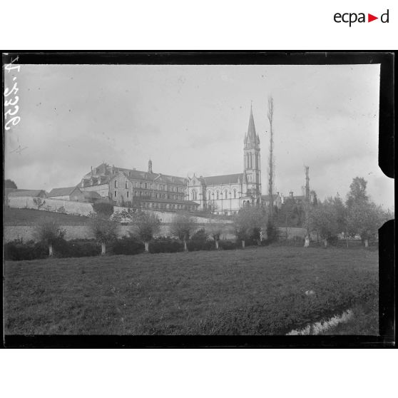 Hérouville près Caen (Calvados). Hôpital sanitaire ; vue générale. [légende d'origine]