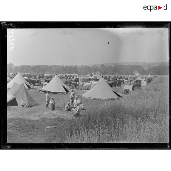 Panorama. La Neuville-Sire-Bernard. Camp de GVAD. [légende d'origine]